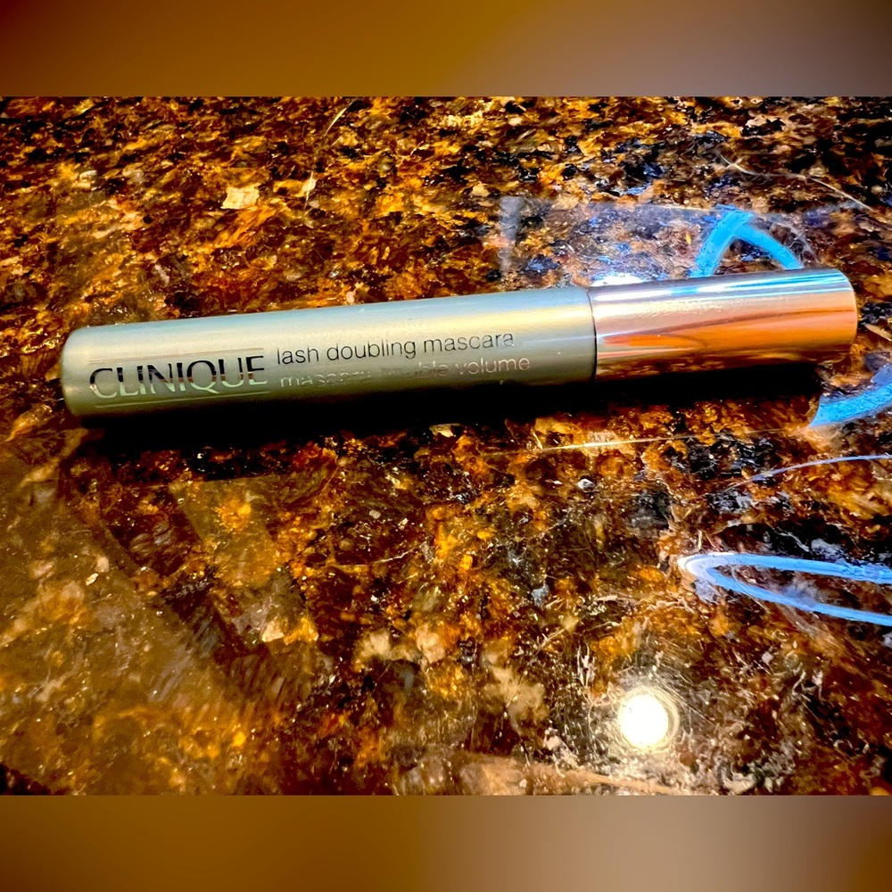Clinique Lash Doubling mascara